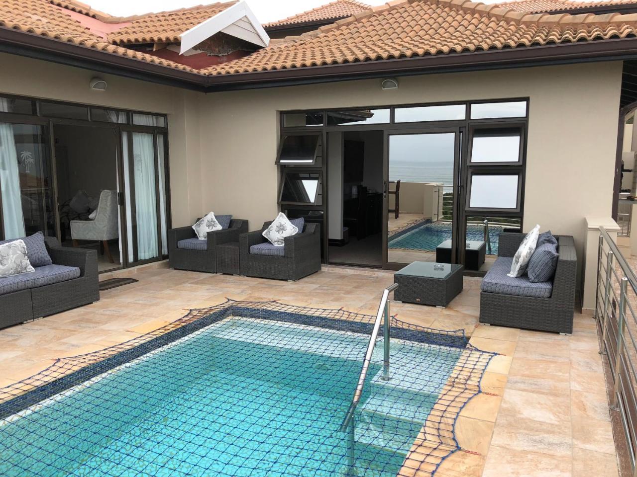 Coral Beach Bed & Breakfast Ист-Лондон Экстерьер фото